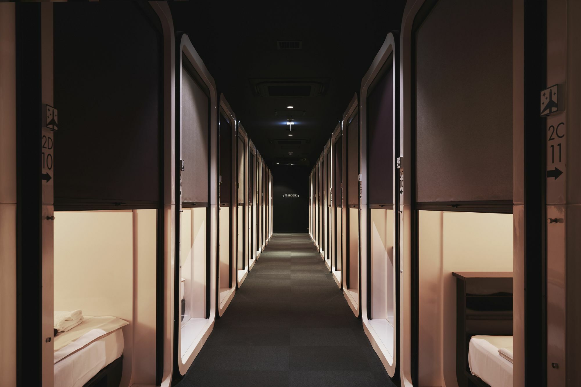 First Cabin Akihabara Showa-Dori Τόκιο Εξωτερικό φωτογραφία